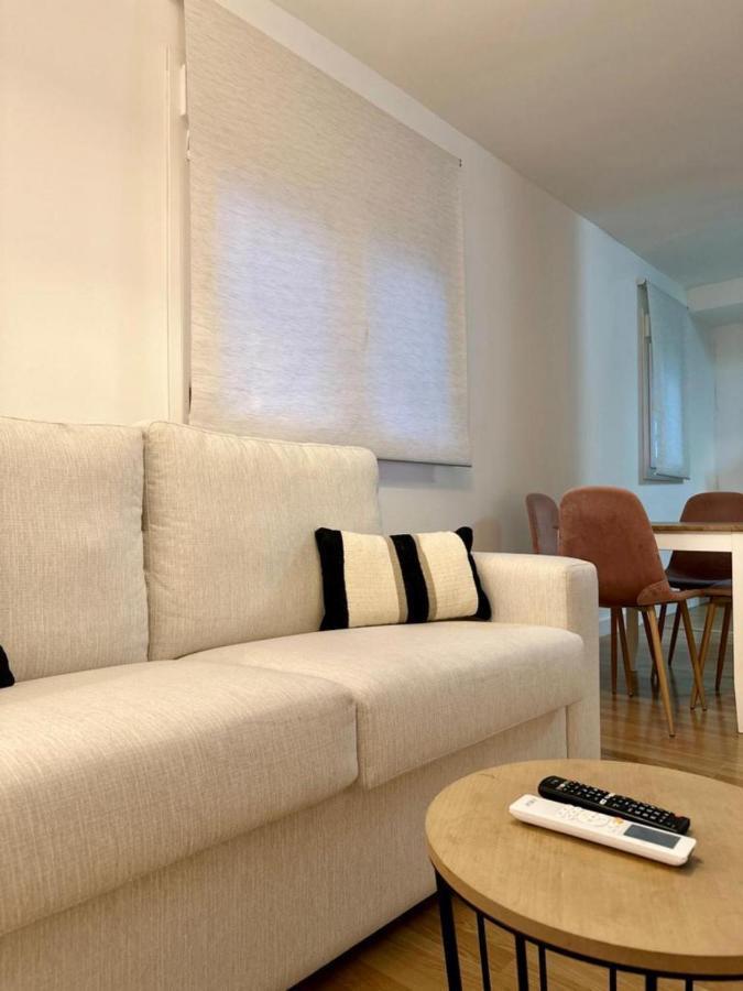 Santa Lucia 1 Bedroom Apartment Малага Экстерьер фото