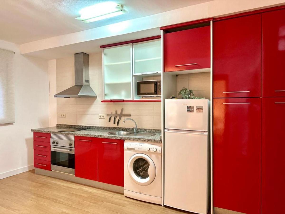 Santa Lucia 1 Bedroom Apartment Малага Экстерьер фото