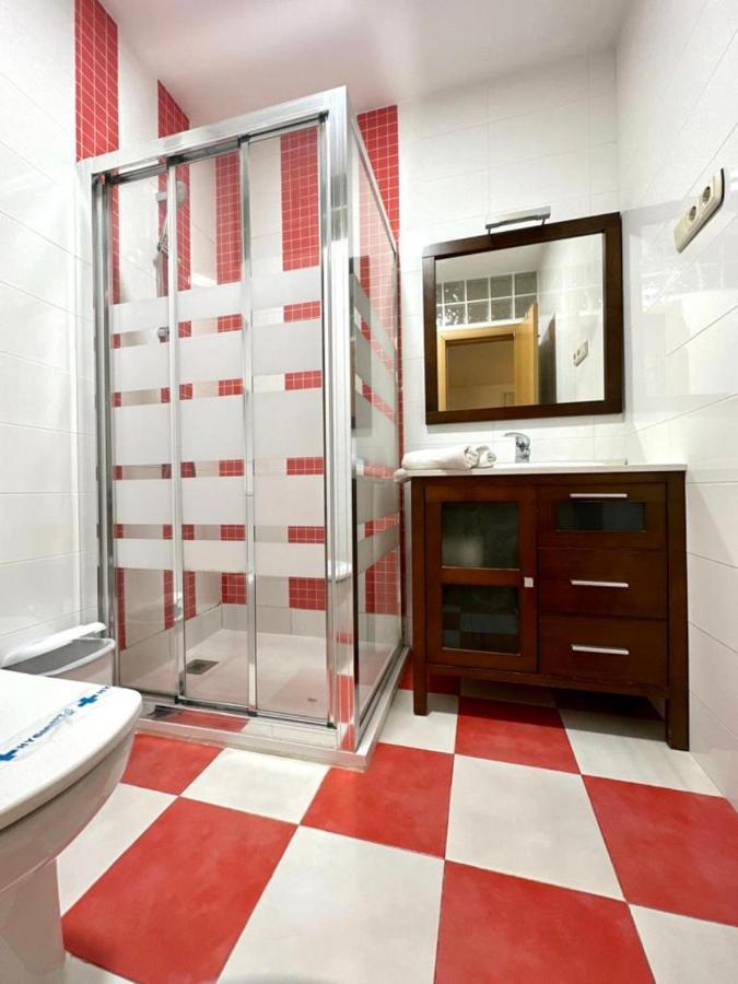 Santa Lucia 1 Bedroom Apartment Малага Экстерьер фото