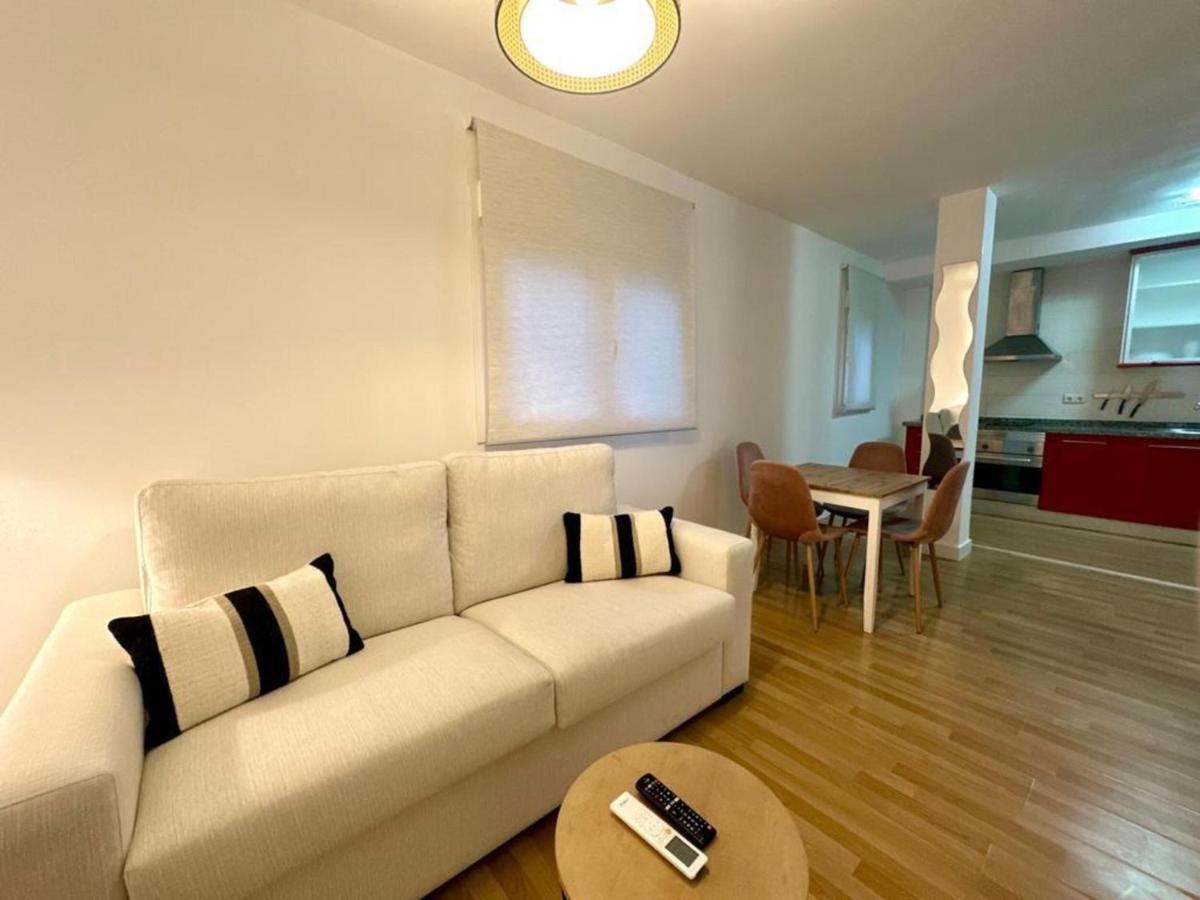 Santa Lucia 1 Bedroom Apartment Малага Экстерьер фото