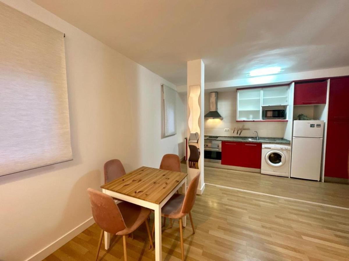 Santa Lucia 1 Bedroom Apartment Малага Экстерьер фото